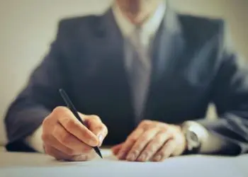 Thám tử cung ứng bằng chứng cho luật sư tranh tụng có quan trọng?