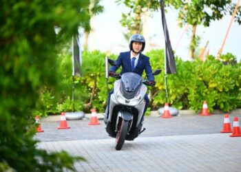 Yamaha LEXi 155 giảm giá “sập sàn”, đại lý hạ giá mong kiếm khách