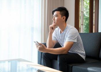 Thám tử Nhà Bè giải tỏa nghi ngờ ngoại tình.