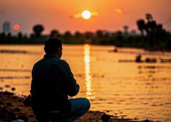 Thám tử uy tín An Giang, bờ sông Mekong, hoàng hôn.