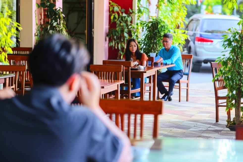 Bí Mật Sau Lưng: Hé Mở Sự Thật Ngoại Tình Tại Bạc Liêu 1 Thám tử Bạc Liêu theo dõi ngoại tình bí mật.