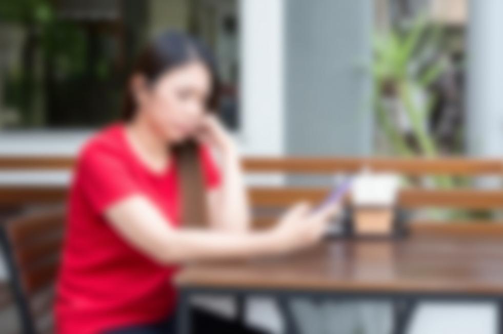 Phụ nữ nghi ngờ ngoại tình ở Gò Vấp, quán cafe.