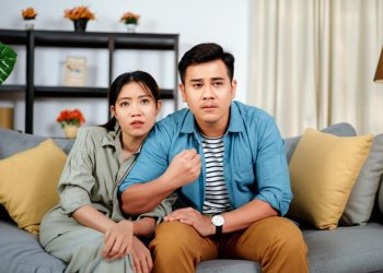 Cặp đôi lo lắng ngoại tình Quận 5, thám tử xác minh.