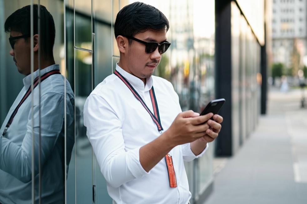 Thám tử Quận 2: Xác minh số điện thoại bí ẩn.