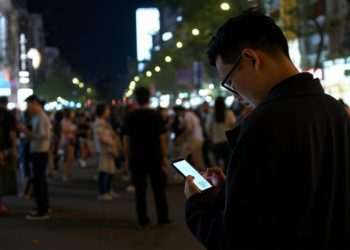 Thám tử quận 6 bí ẩn xác minh số điện thoại