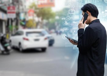 Thám tử Quận 7 xác minh số điện thoại bí ẩn.