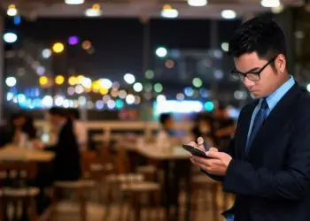 Xác minh số điện thoại lạ Tân Bình: tự làm vs thám tử