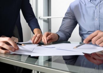 Dịch vụ thám tử điều tra công ty uy tín.